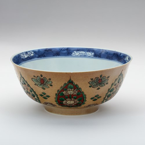 Kangxi enamel porcelain bowl for the Thai market 清康熙外销珐琅彩瓷碗